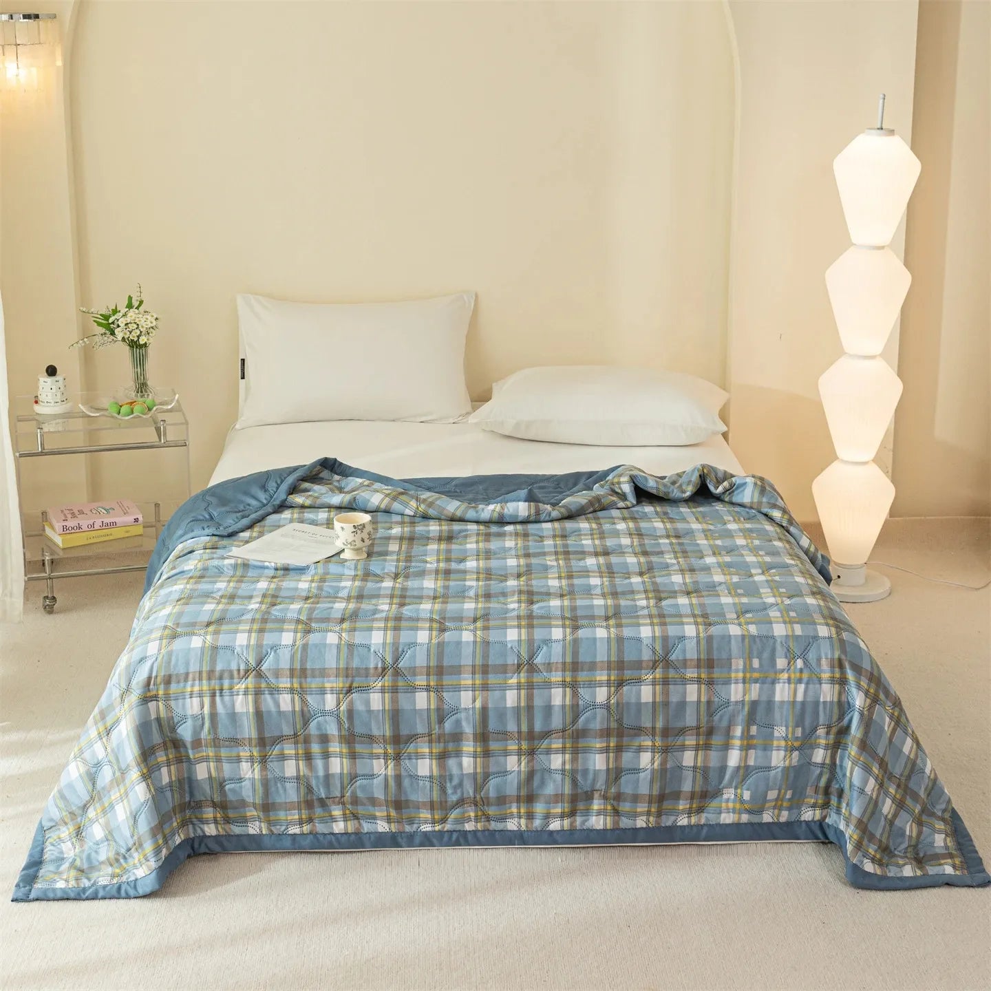 Breathable Lightweight Cloud-feeling Summer Quilt Fresh Flower Summer Blanket Skin Friendly Airable and Soft Single Double Duvet