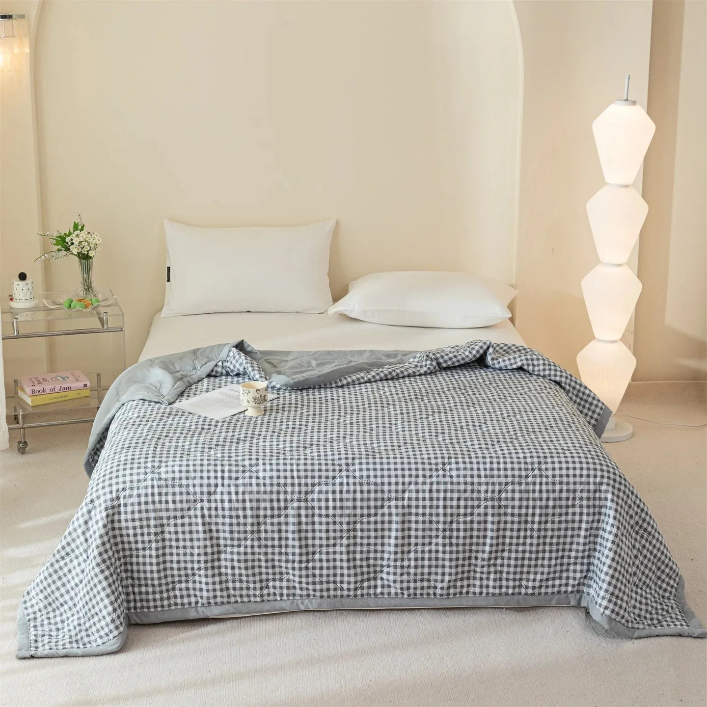 Breathable Lightweight Cloud-feeling Summer Quilt Fresh Flower Summer Blanket Skin Friendly Airable and Soft Single Double Duvet
