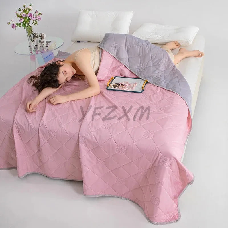 Soft Breathable Summer Blanket Cooling Feeling King Size Quilt Summer Air Condition Comforter Lightweight Coolness Duvet Thin