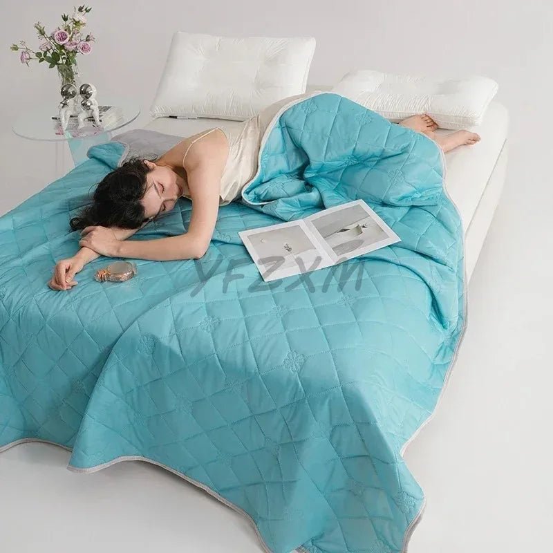 Soft Breathable Summer Blanket Cooling Feeling King Size Quilt Summer Air Condition Comforter Lightweight Coolness Duvet Thin