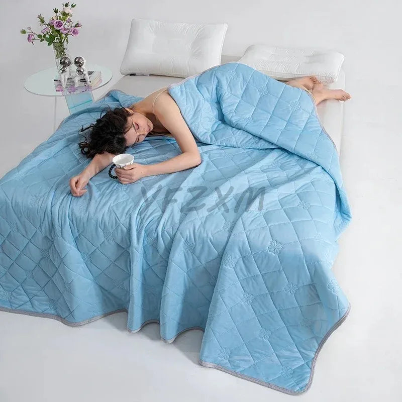 Soft Breathable Summer Blanket Cooling Feeling King Size Quilt Summer Air Condition Comforter Lightweight Coolness Duvet Thin