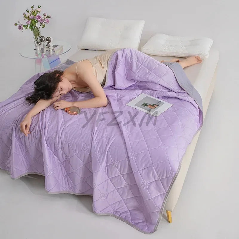 Soft Breathable Summer Blanket Cooling Feeling King Size Quilt Summer Air Condition Comforter Lightweight Coolness Duvet Thin